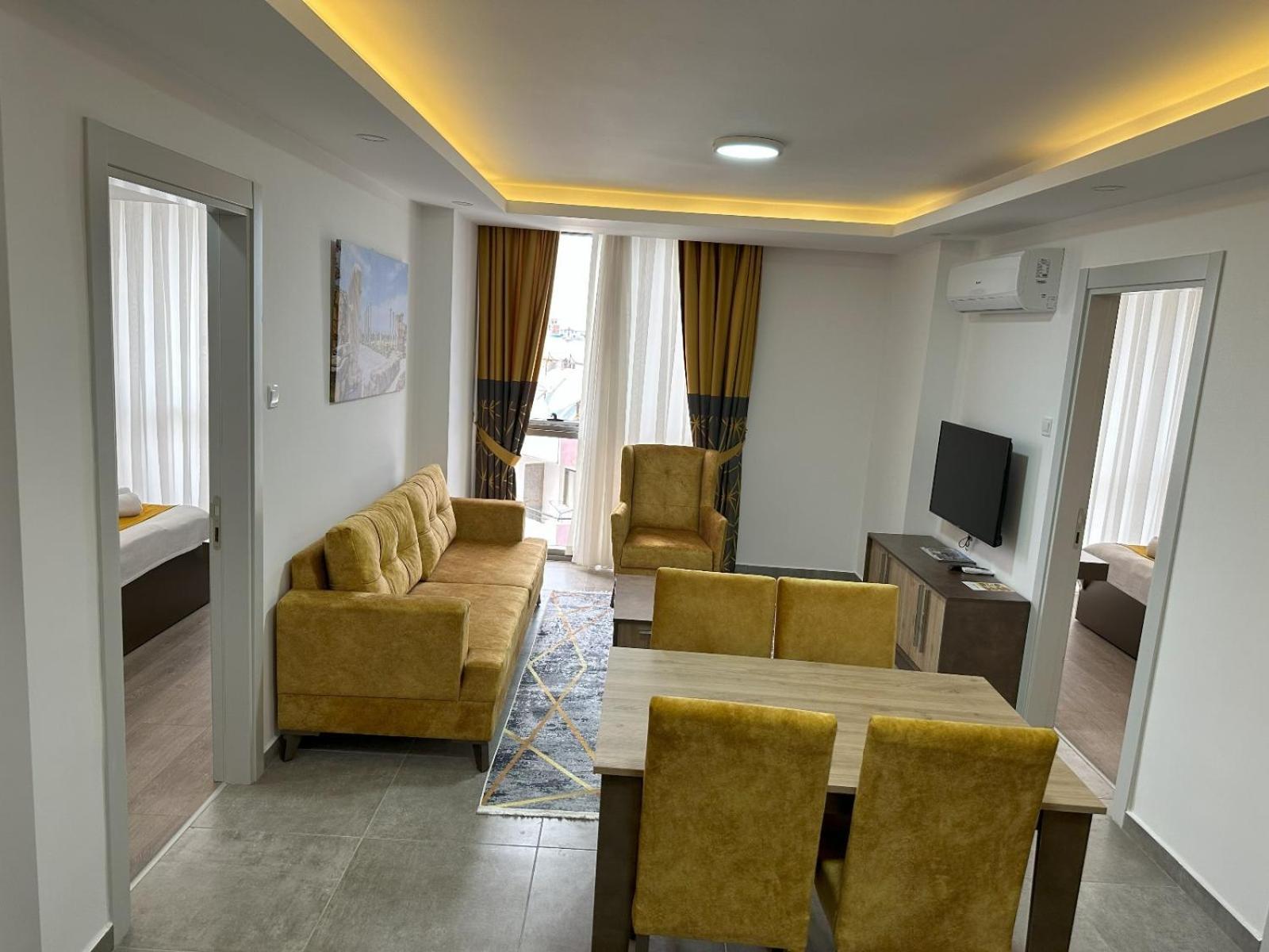 Nurel Shark Residence ไคริเนีย ภายนอก รูปภาพ