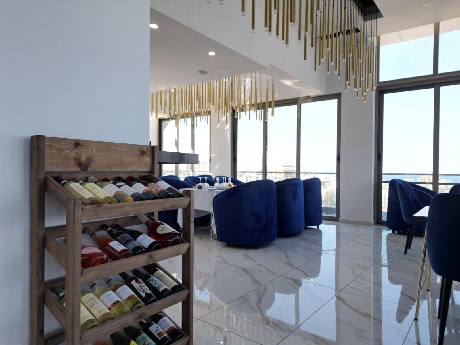 Nurel Shark Residence ไคริเนีย ภายนอก รูปภาพ